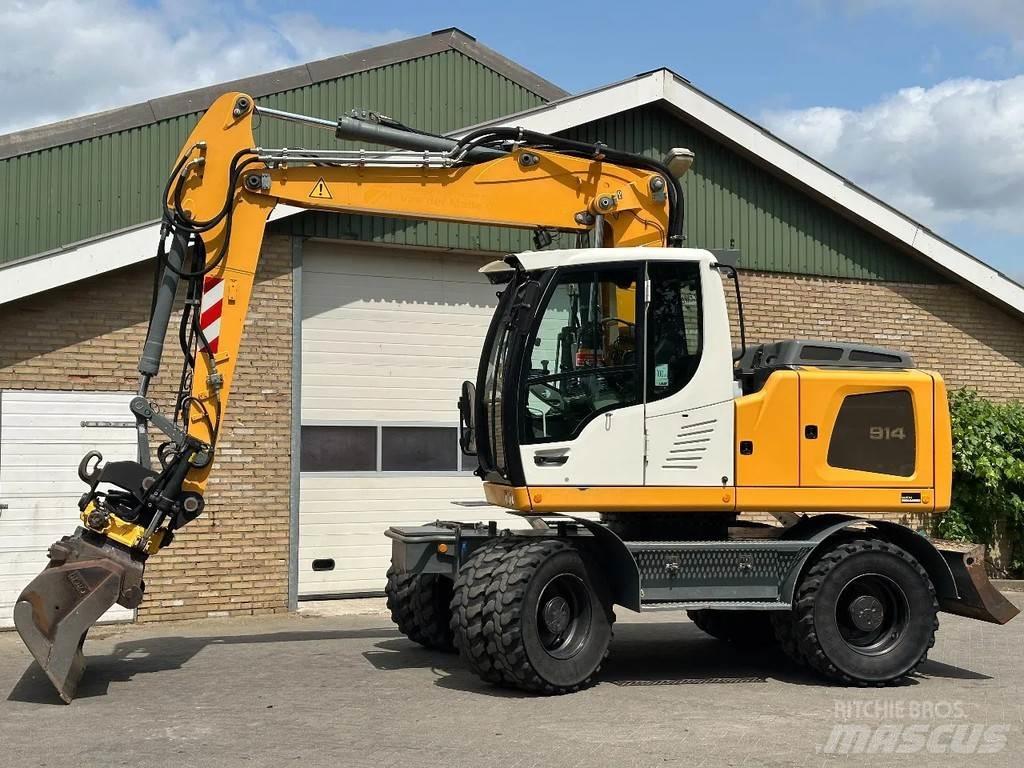 Liebherr A914 Bagri na kolesih