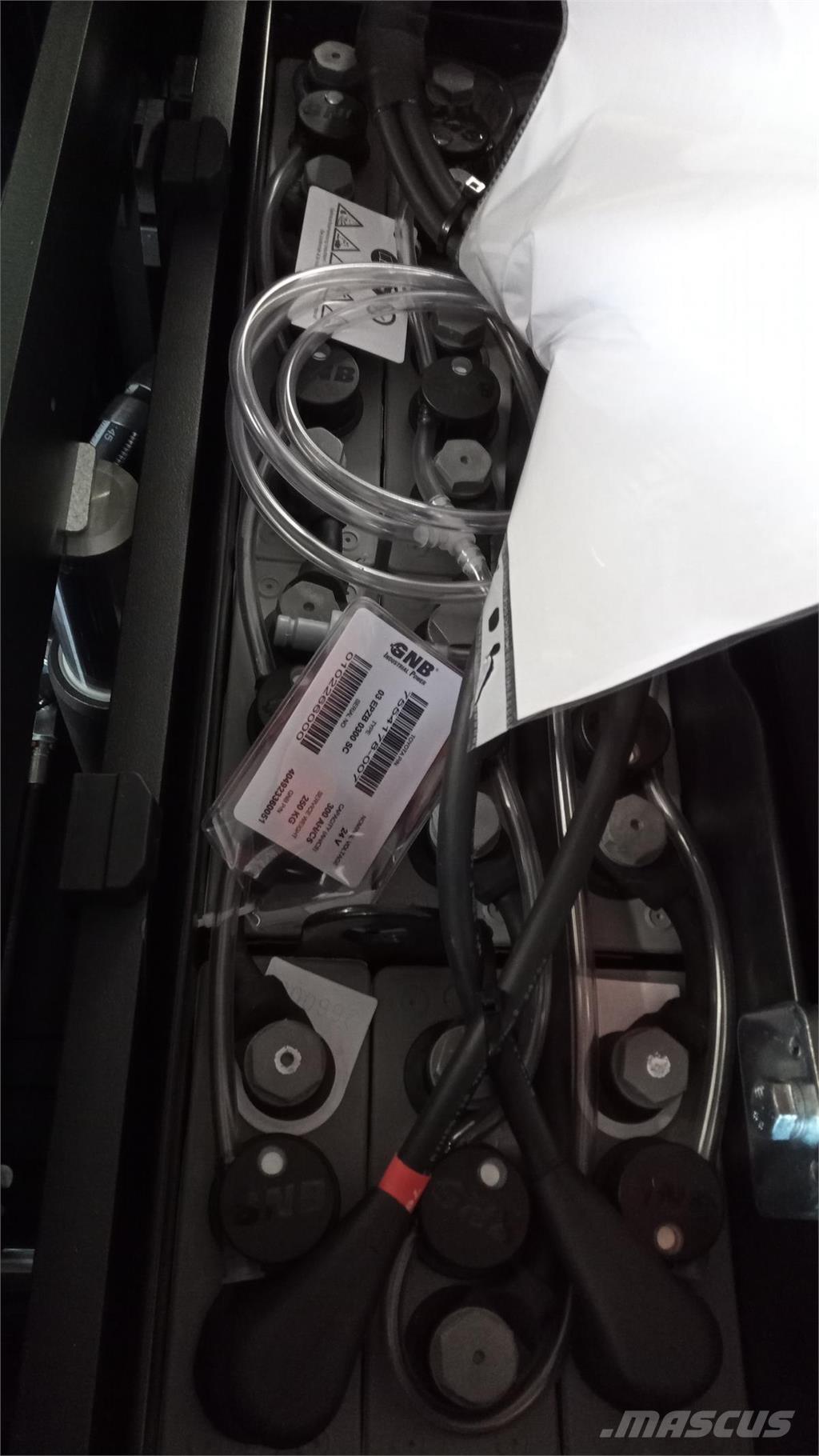 Toyota BT SPE200D Samopogonski ročni viličarji