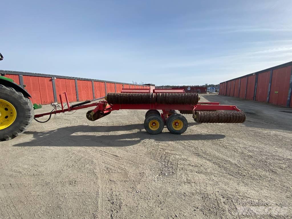 Väderstad Rexius1230 Valjarji