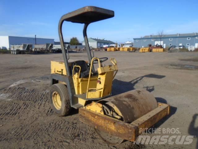 Bomag BW 124 D Enojni valjarji