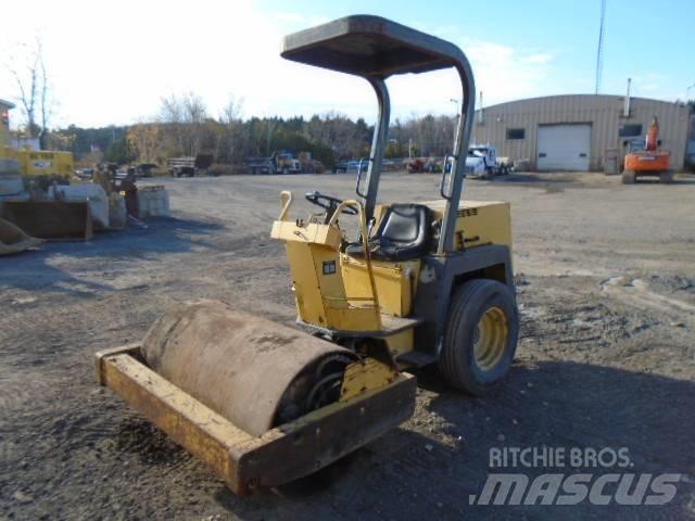 Bomag BW 124 D Enojni valjarji