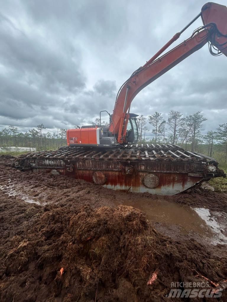 Hitachi 250 Amfibijski bagri