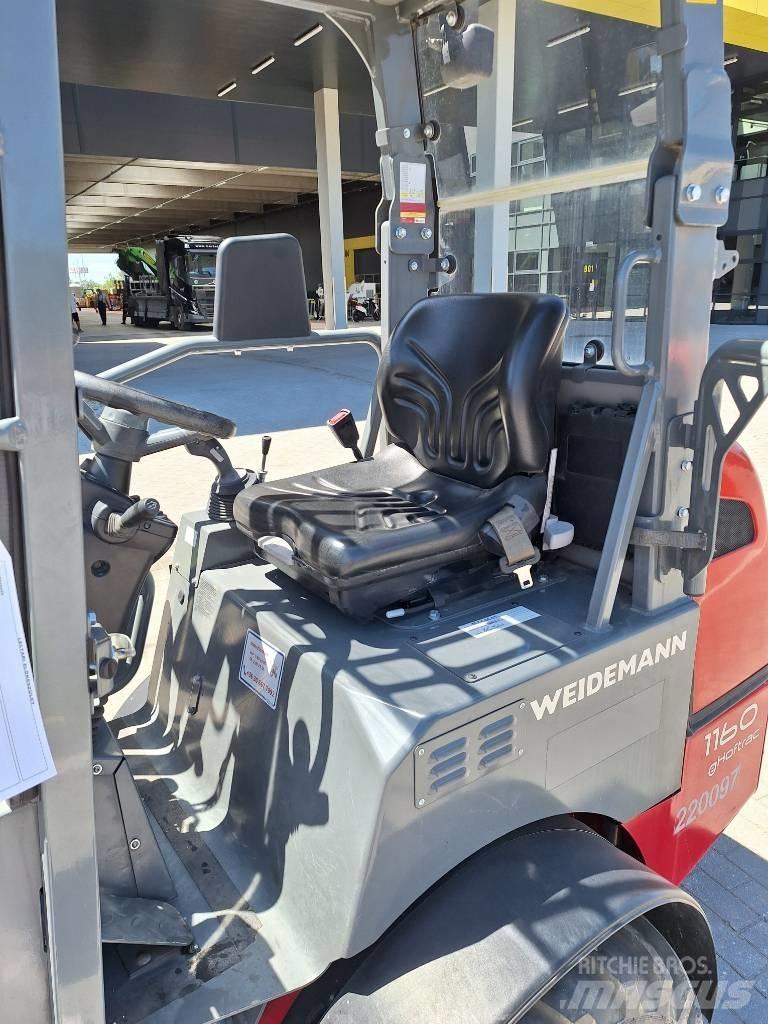Weidemann 1160E Večnamenski nakladalci