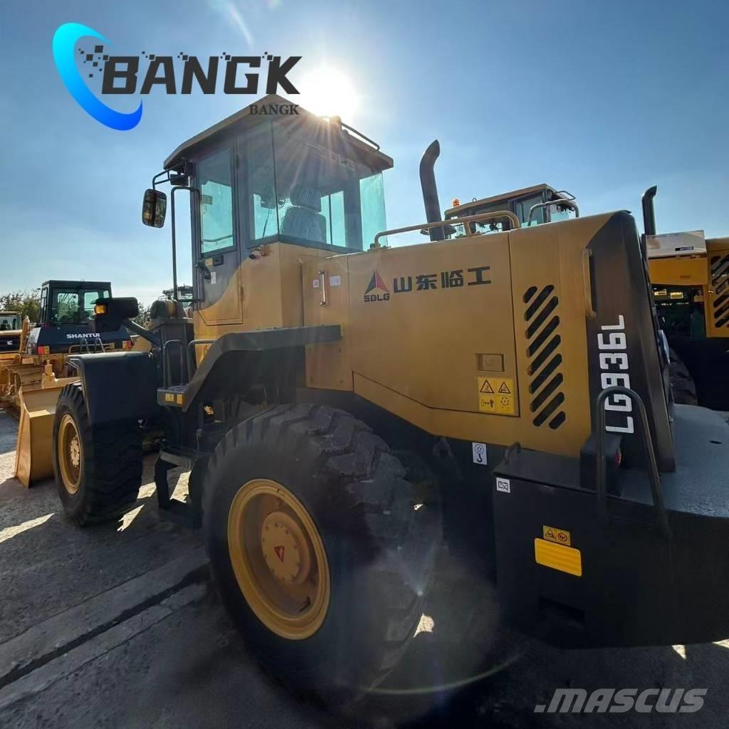 SDLG 936L Kolesni nakladalci