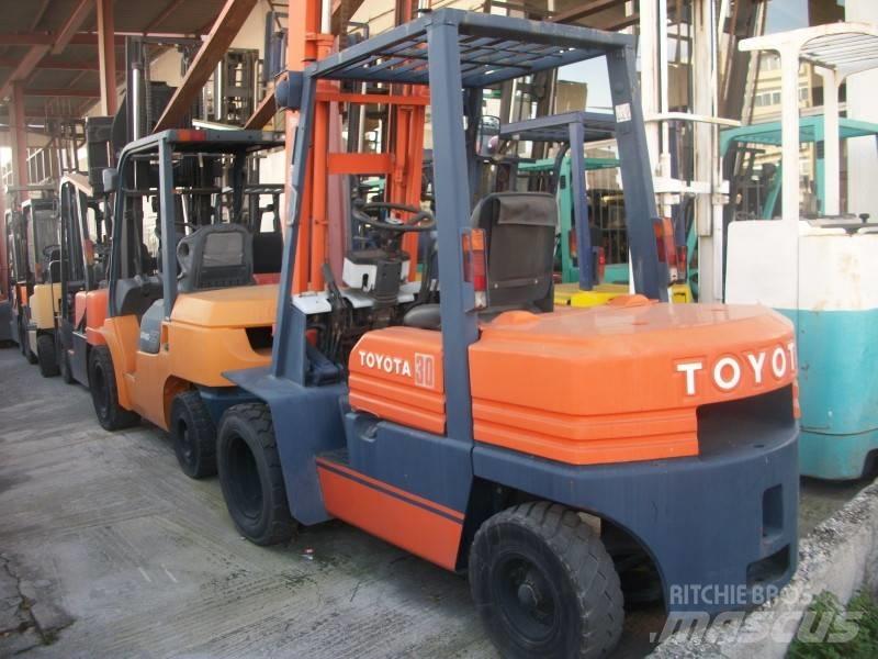 Toyota 5 FD 30 Dizelski viličarji