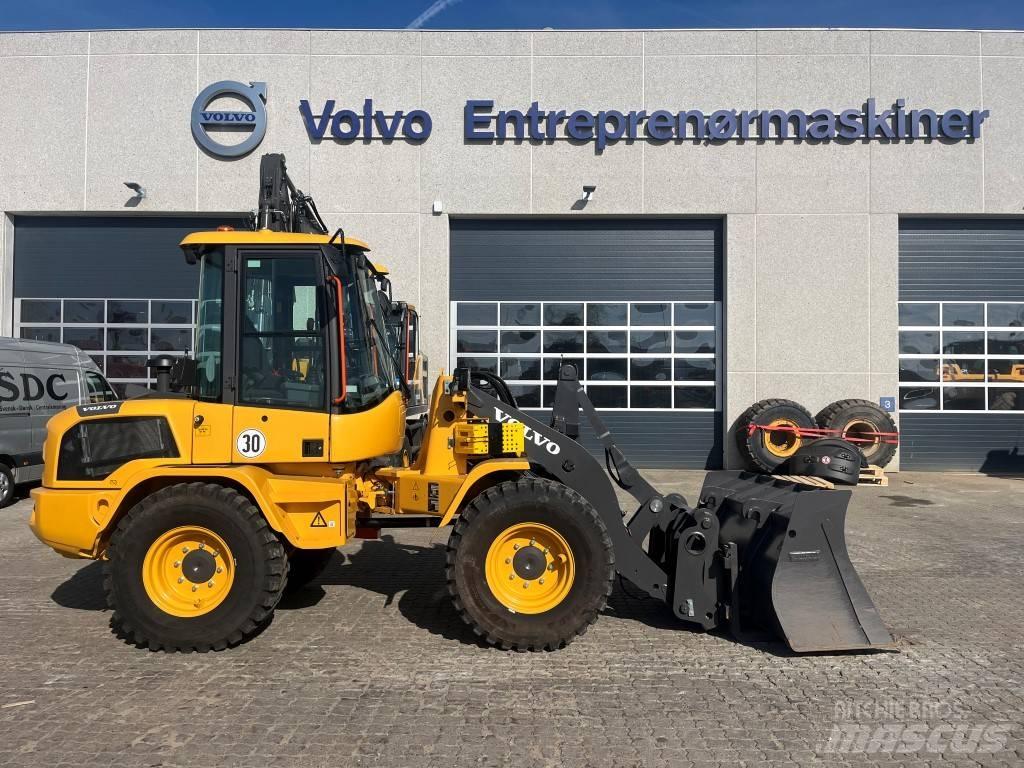 Volvo L35H Kolesni nakladalci