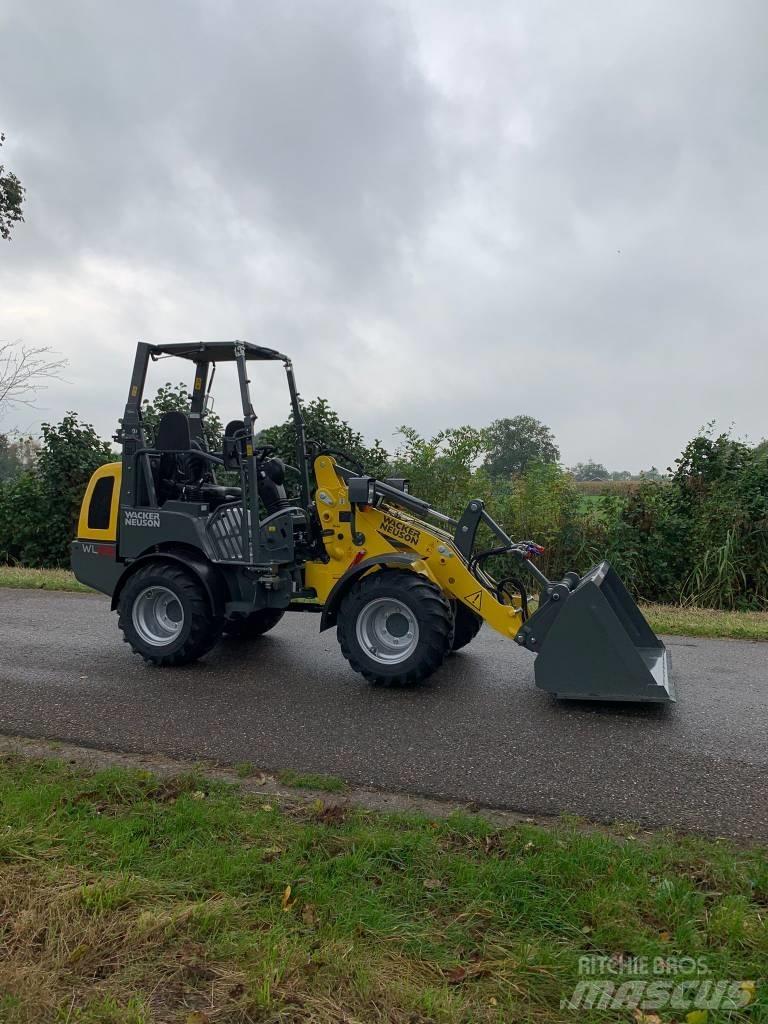 Wacker Neuson WL25 Kolesni nakladalci