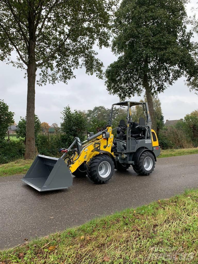 Wacker Neuson WL25 Kolesni nakladalci