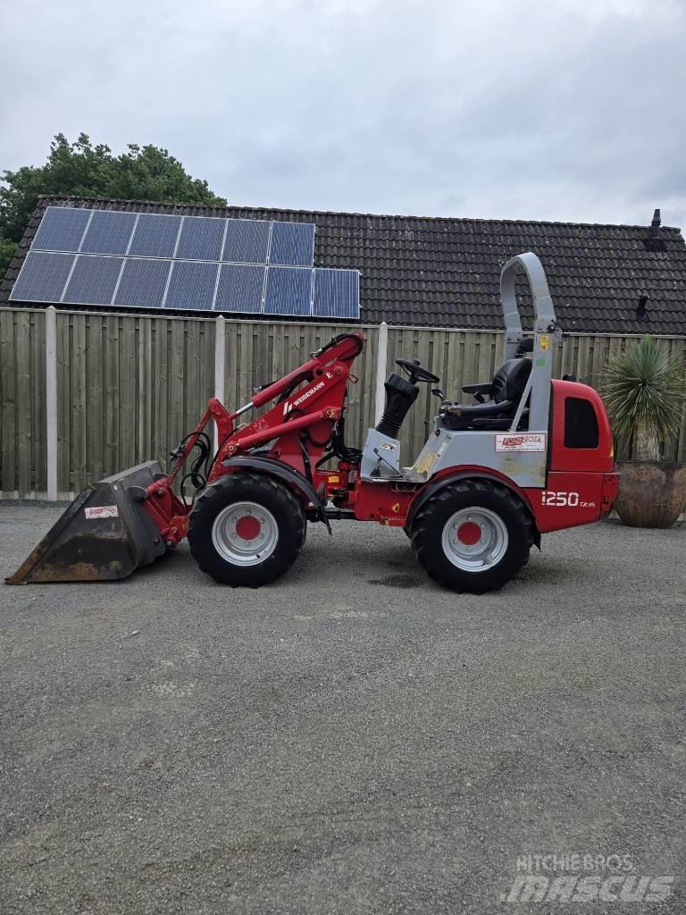 Weidemann 1250 Cx Mini nakladalci