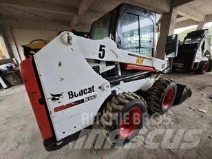 Bobcat S550 Kolesni nakladalci