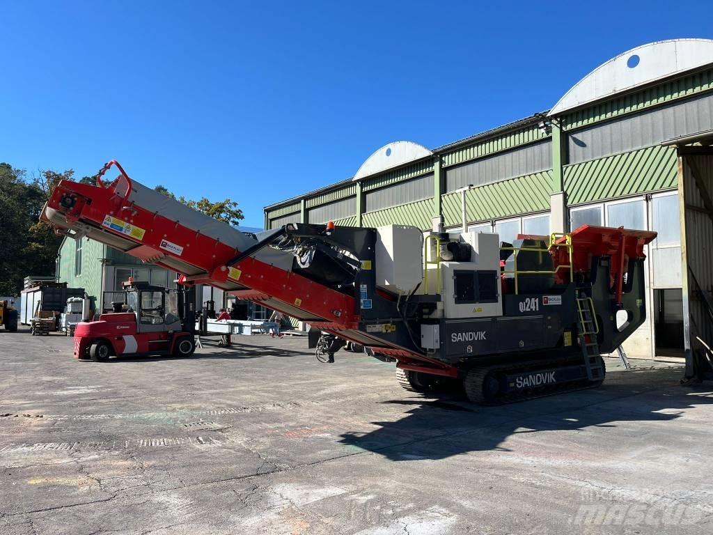 Sandvik QJ 241 Mobilni drobilniki