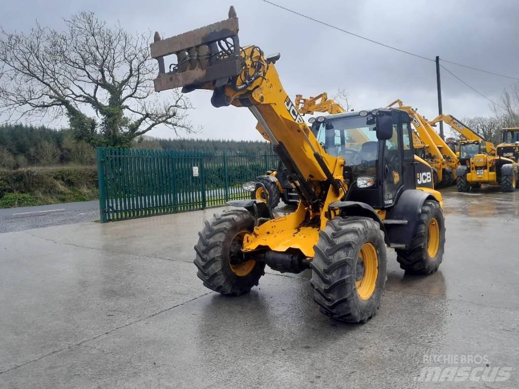 JCB TM 320 Kmetijski teleskopski nakladalci