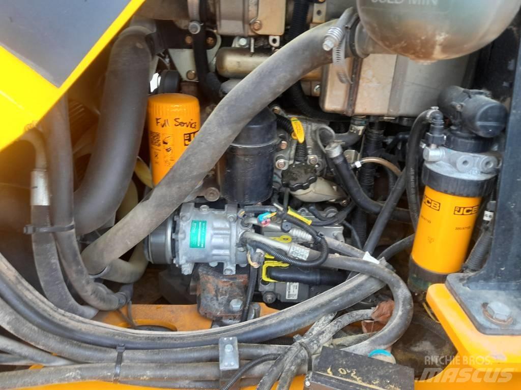 JCB TM 320 Kmetijski teleskopski nakladalci