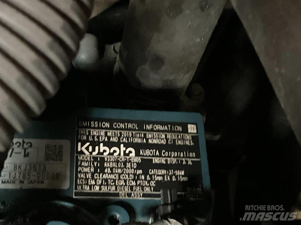 Kubota KX 080-4 A 2 Midi bagri 7t – 12t