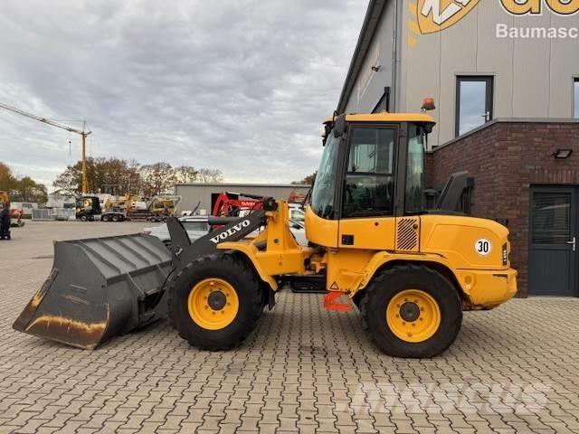 Volvo L 35 GS Kolesni nakladalci