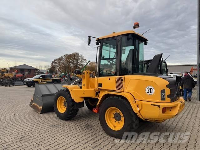 Volvo L 35 GS Kolesni nakladalci