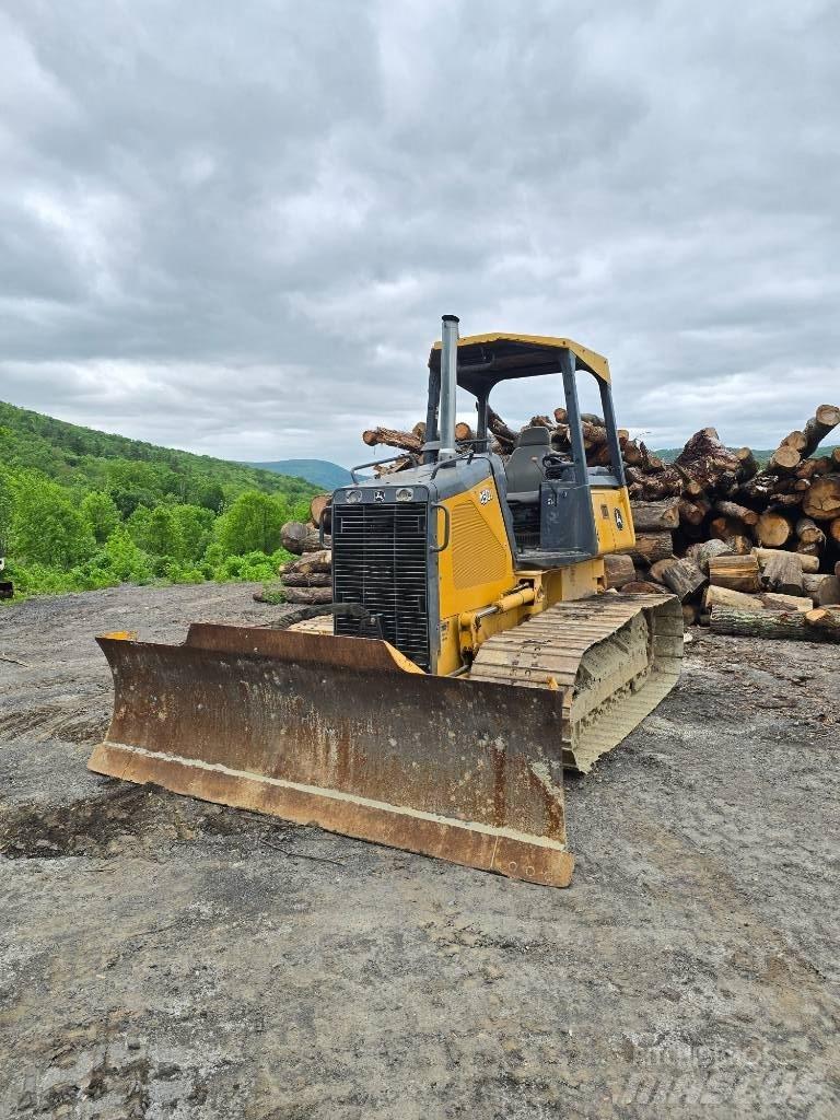 DEERE 450J Buldožerji goseničarji