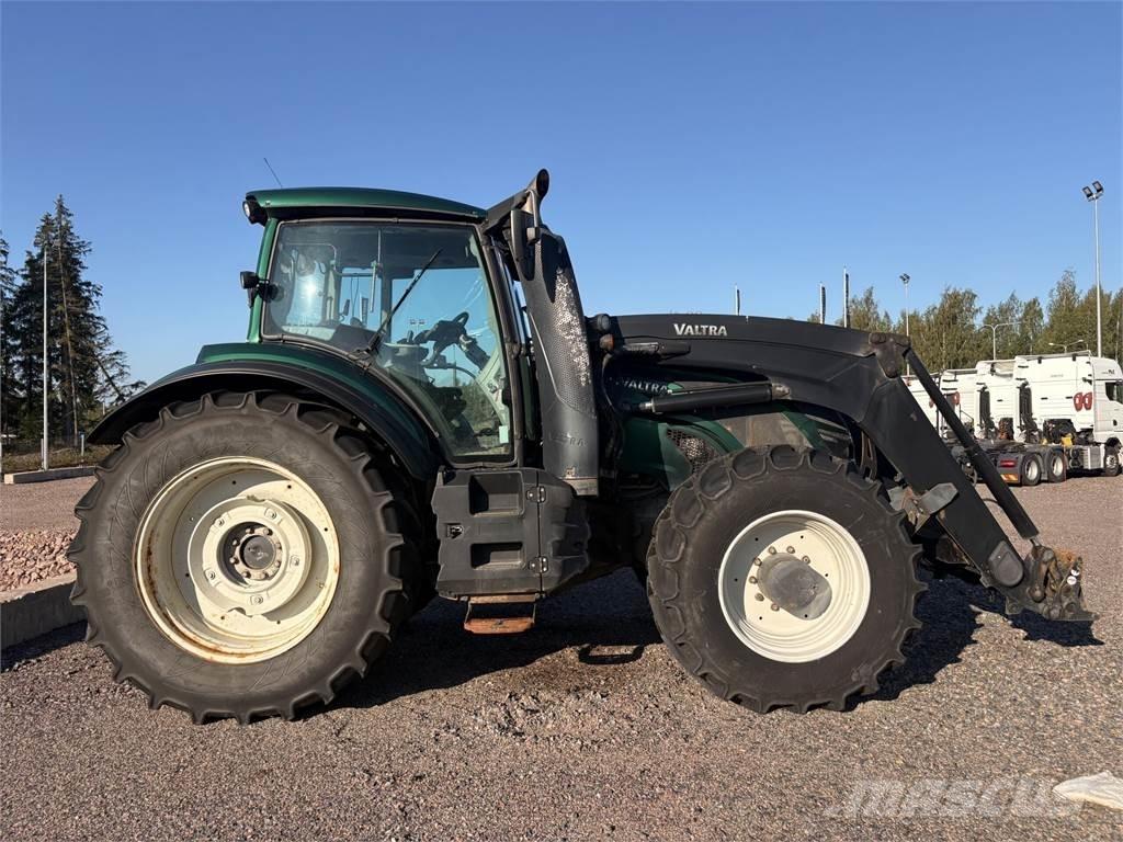 Valtra T234 Direct Traktorji