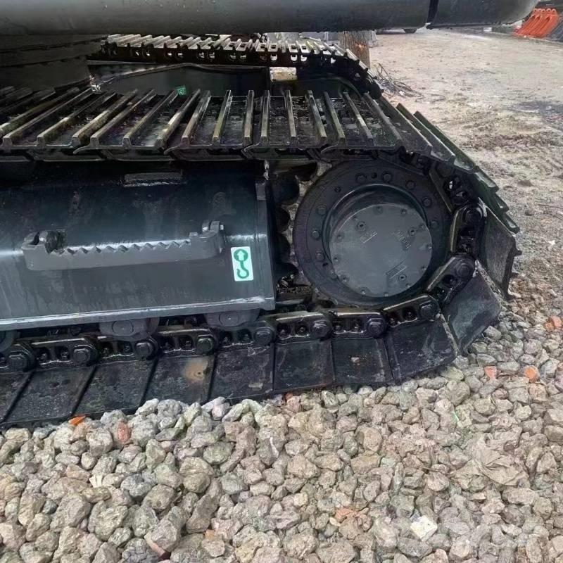 Volvo EC 140 Bagri goseničarji