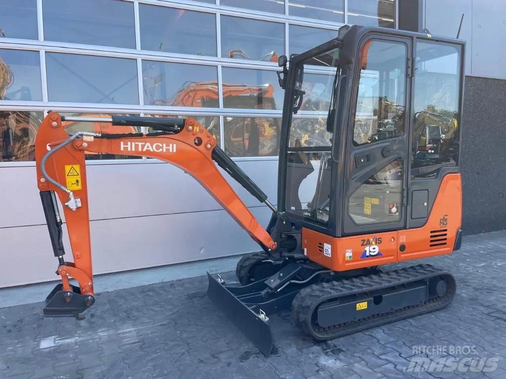 Hitachi ZX19-6 Mini bagri <7t