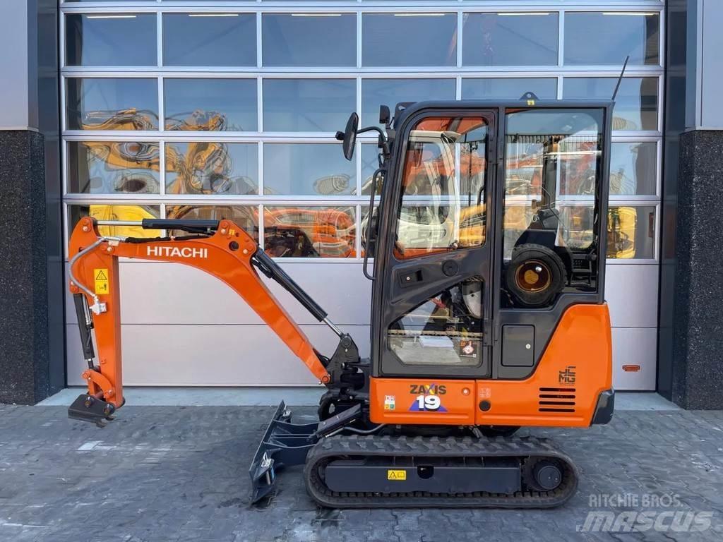 Hitachi ZX19-6 Mini bagri <7t