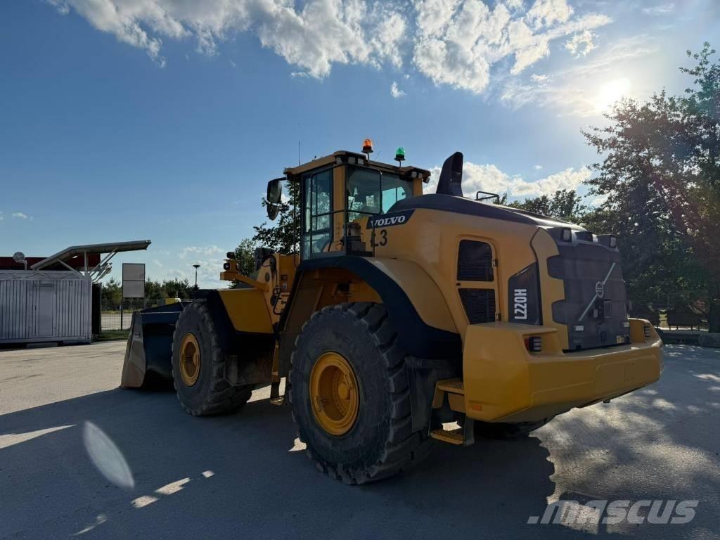 Volvo L 220 H Kolesni nakladalci