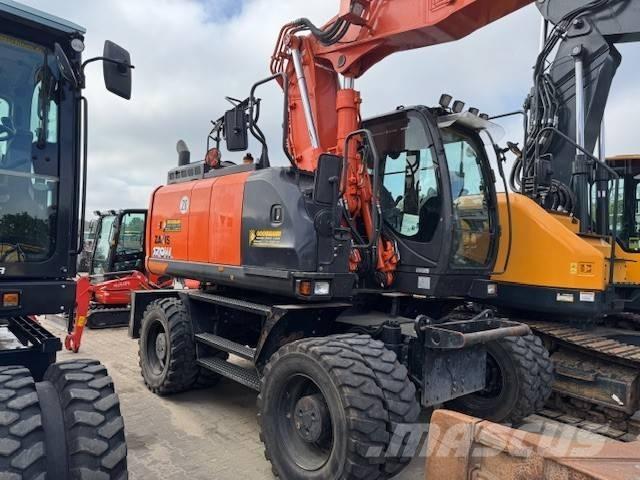 Hitachi ZX 170 W Bagri na kolesih