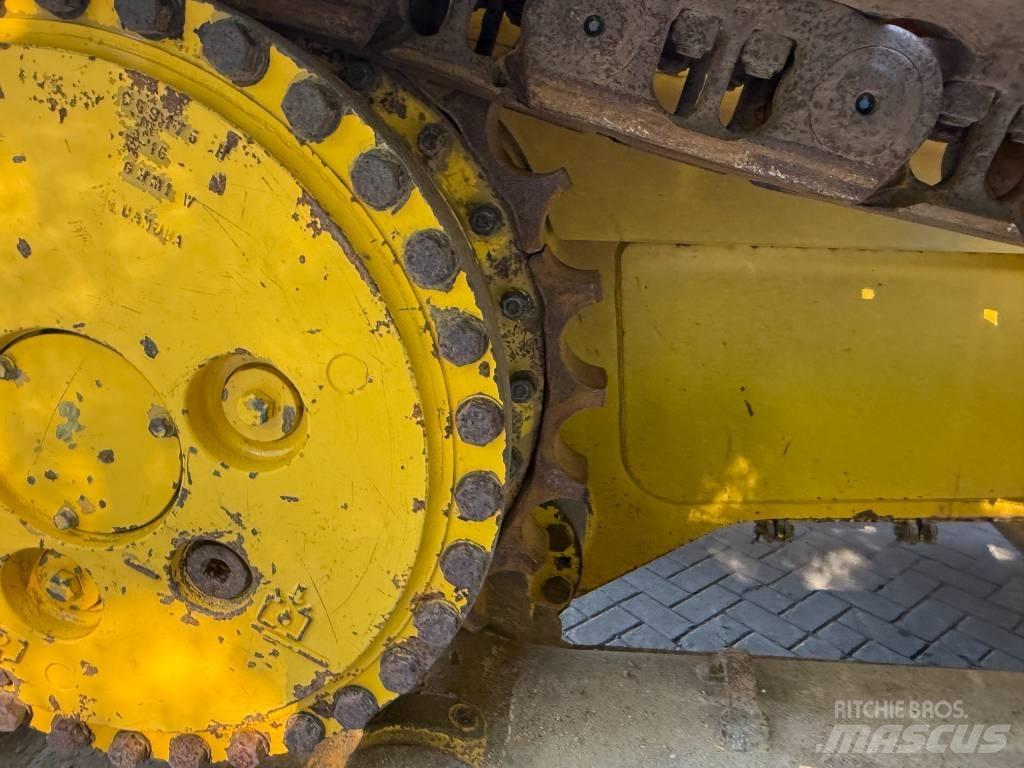 CAT D 6 T LGP Buldožerji goseničarji