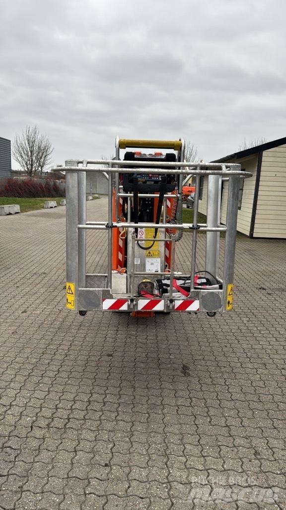 JLG X 20 J Plus Zglobne dvižne ploščadi