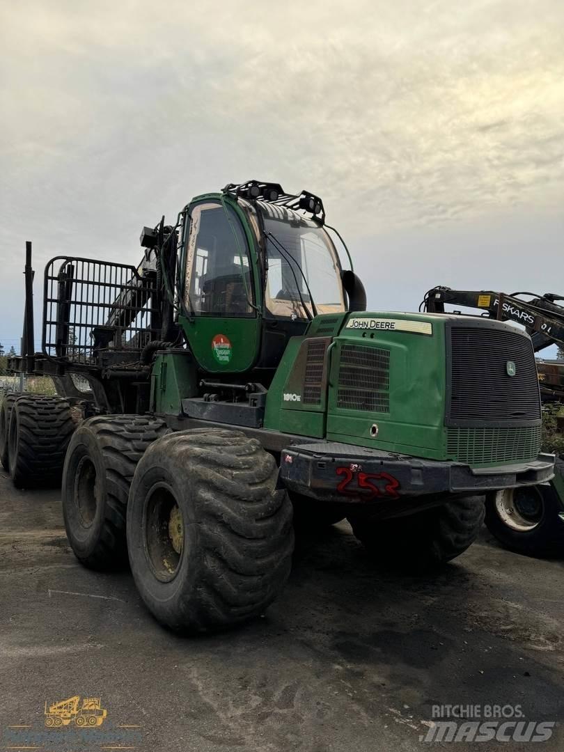John Deere 1910E Forwarderji