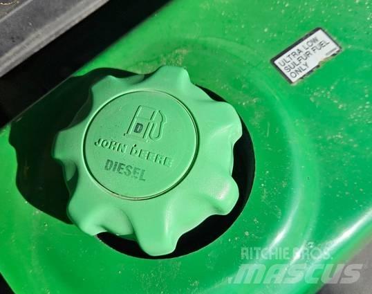 John Deere 7500 A Kosilnice za zunanji prostor