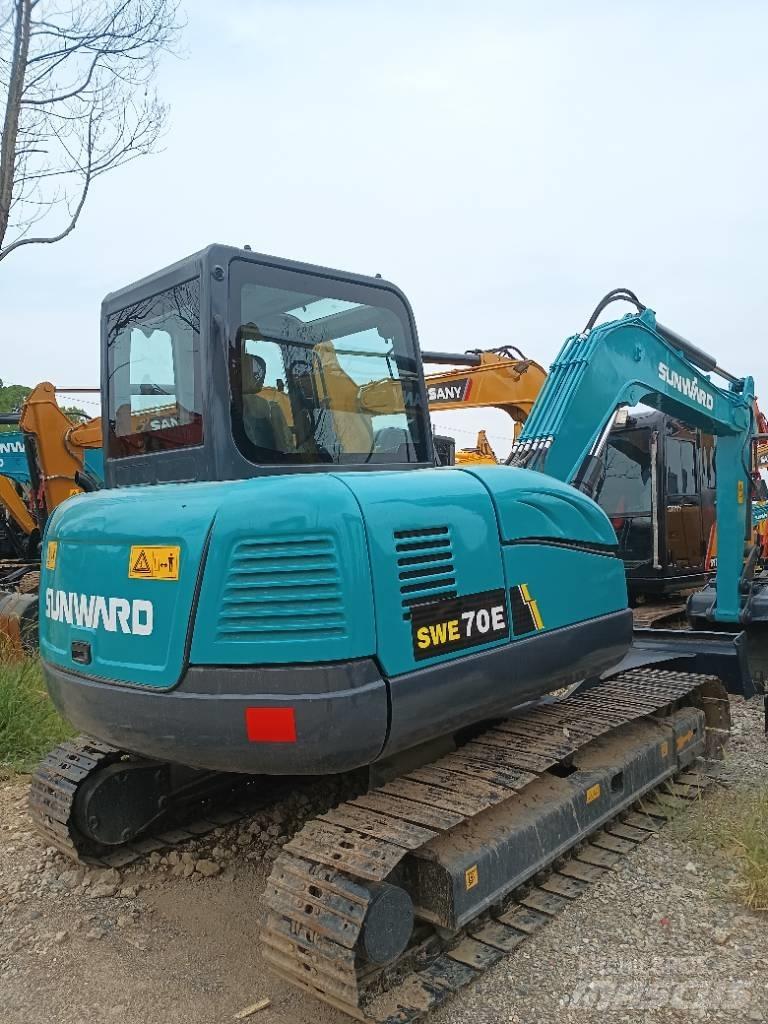 Sunward SWE70 Midi bagri 7t – 12t