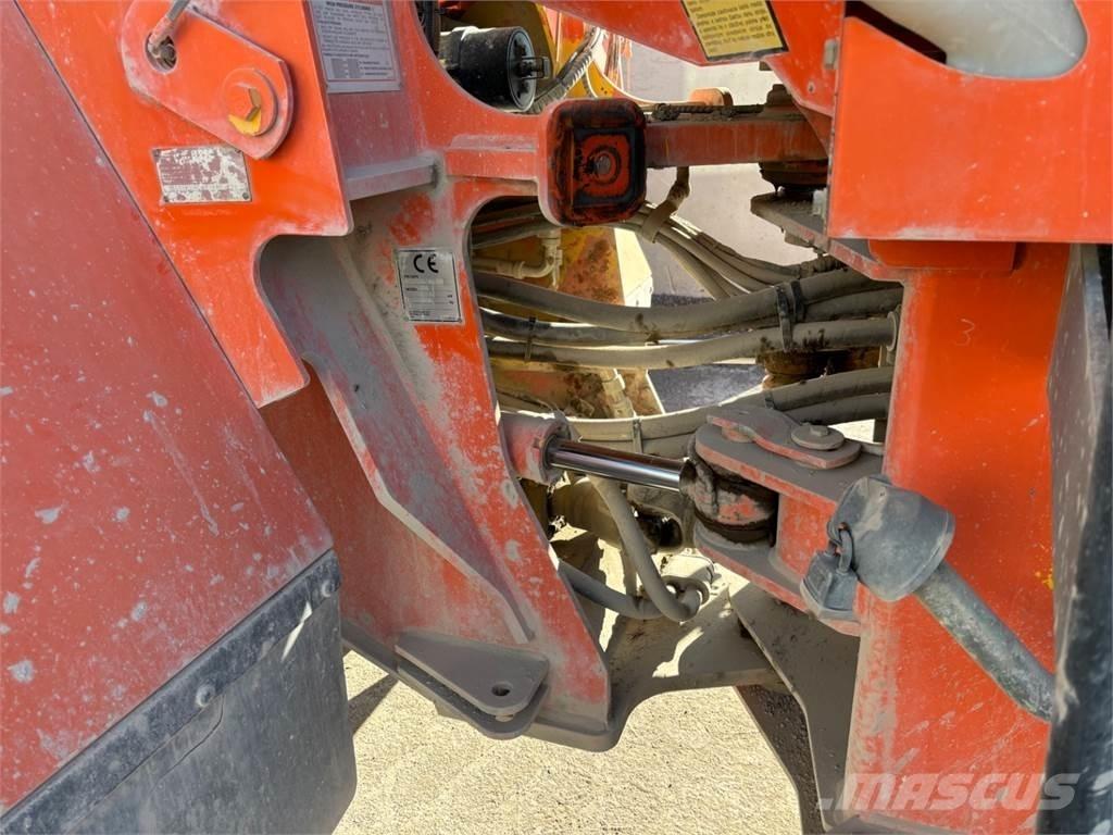 CAT 938G Gradbeništvo - drugo