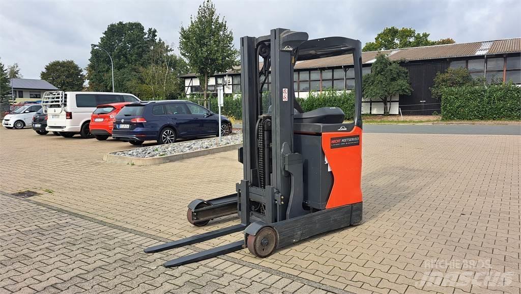 Linde R14B Viličarji s pomičnim teleskopom