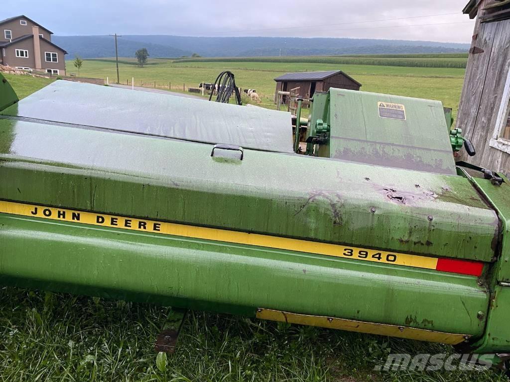 John Deere 3940 Kombajni za krmo