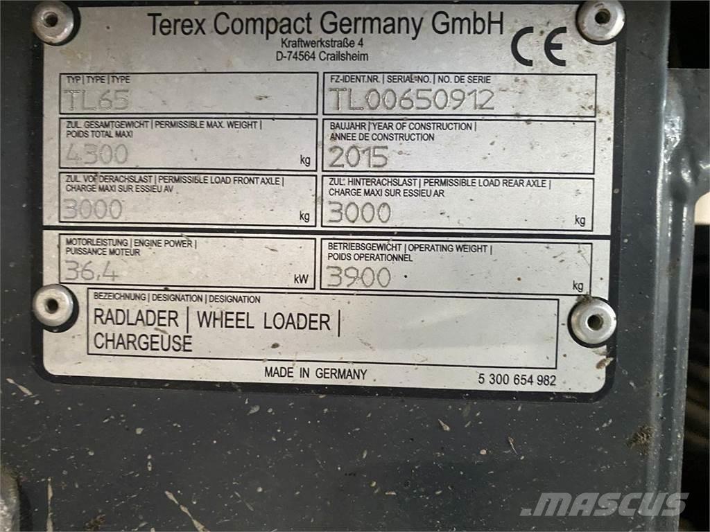 Terex TL65 Večnamenski nakladalci
