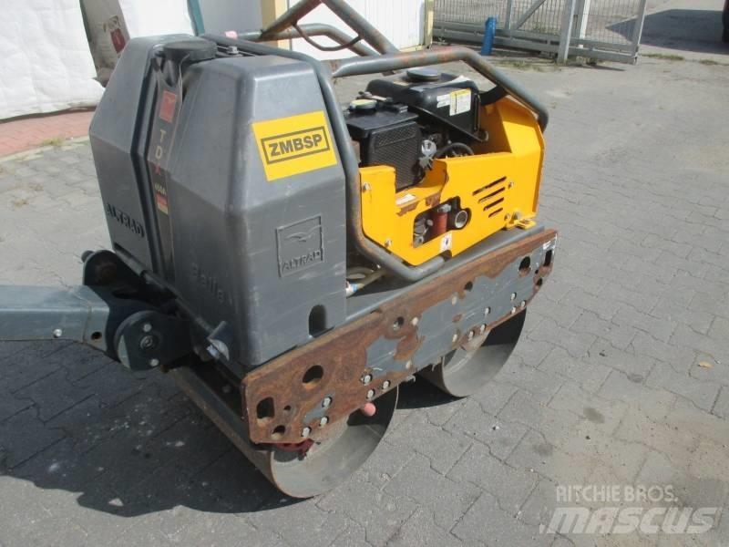 Altrad TDX650A Drugi valjarji