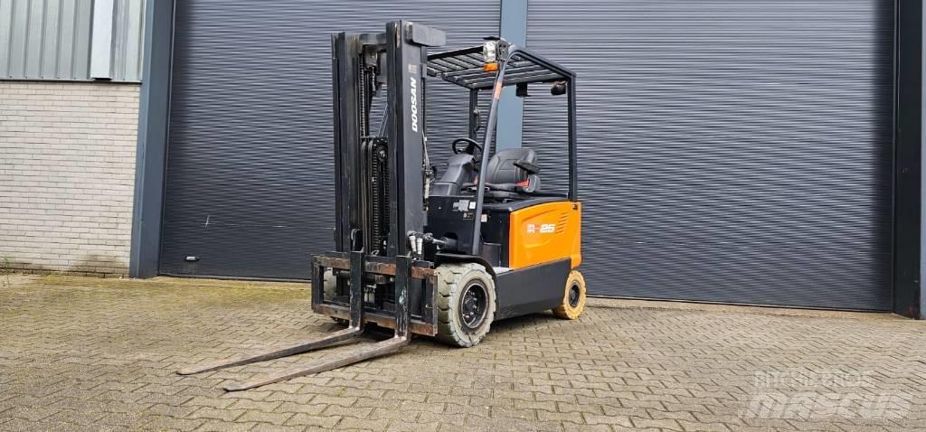 Doosan B 25 X-7 Električni viličarji