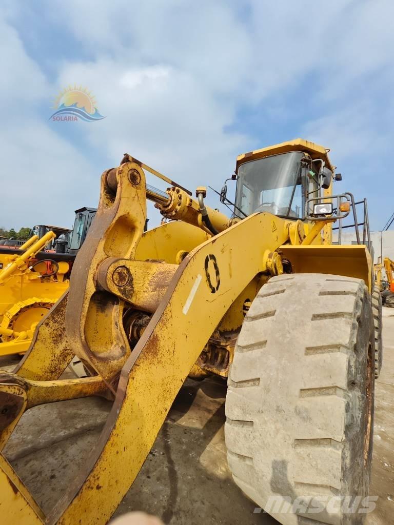 Komatsu WA 500-3 Kolesni nakladalci