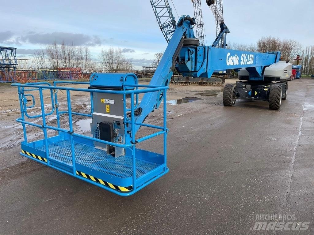 Genie SX 150 Teleskopske dvižne ploščadi