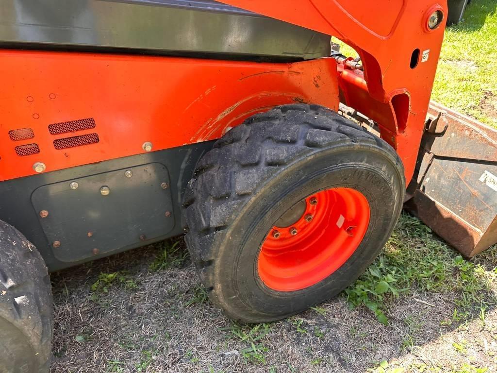 Kubota SSV 75 Skid steer mini nakladalci