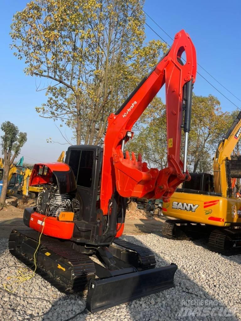 Kubota 165 Bagri goseničarji