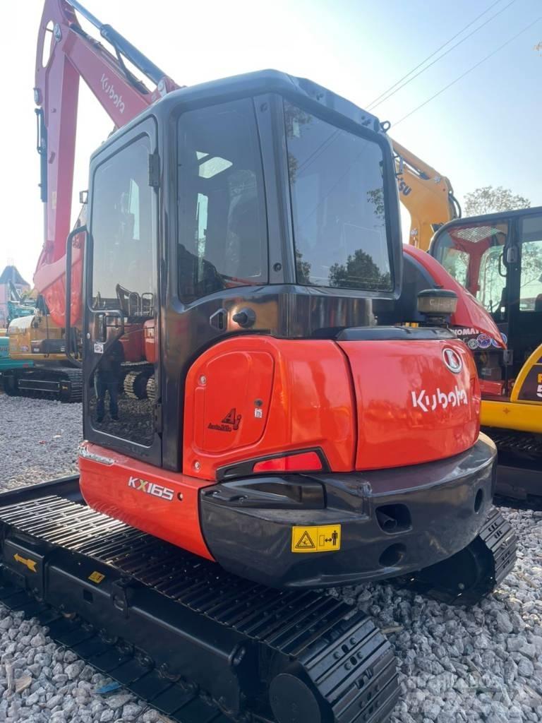 Kubota 165 Bagri goseničarji