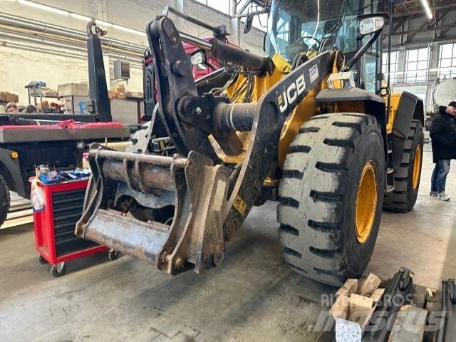 JCB 427 ZX T4 Rovokopači