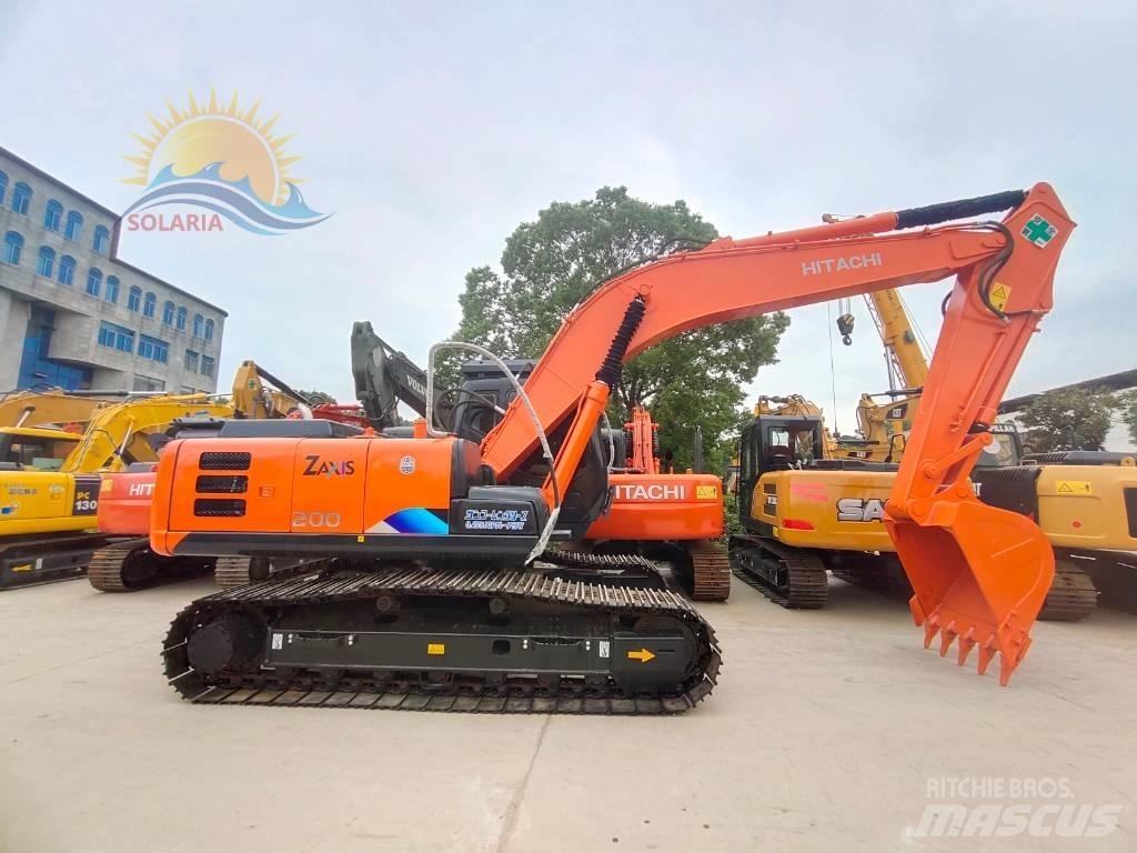 Hitachi ZX 200 Bagri goseničarji