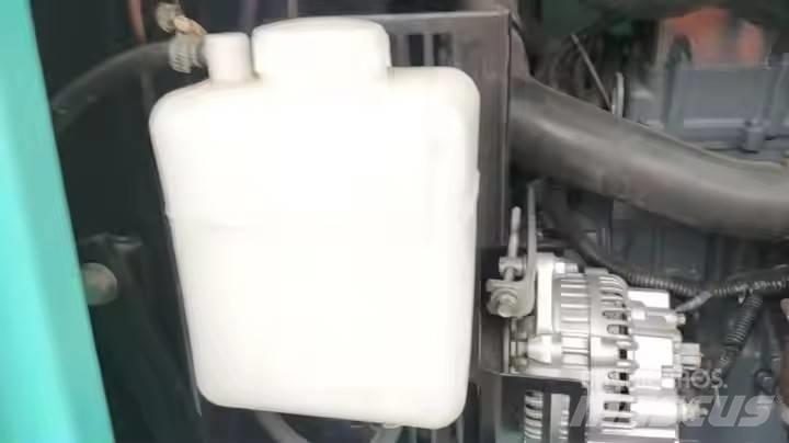 Kobelco SK75 Bagri goseničarji