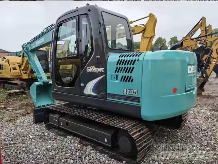 Kobelco SK75 Bagri goseničarji