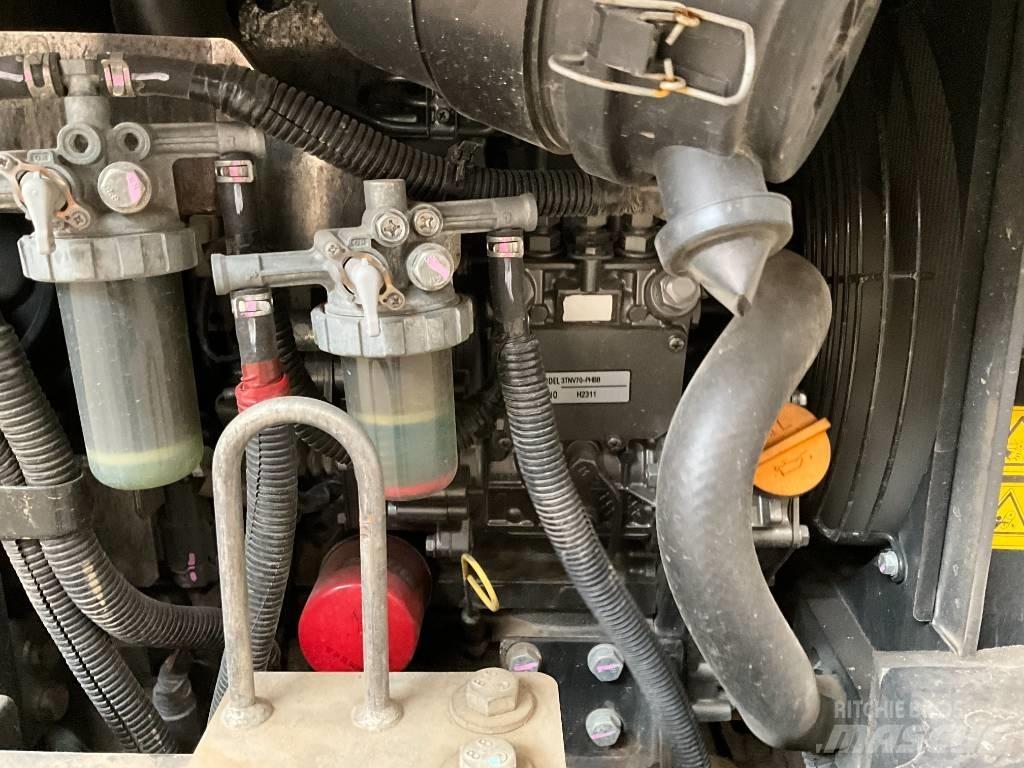 Hitachi ZX 19 U-5 A Mini bagri <7t