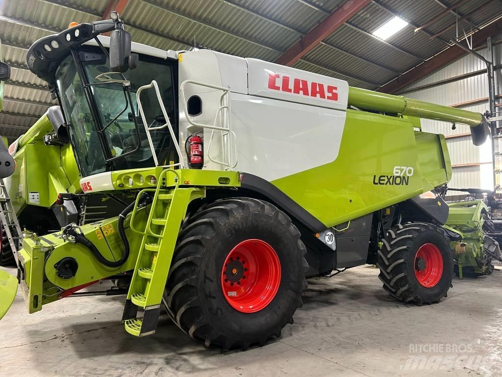 CLAAS Lexion 670 4x4 Kombajni