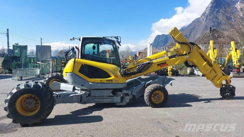 Menzi Muck M535 Bagri na kolesih